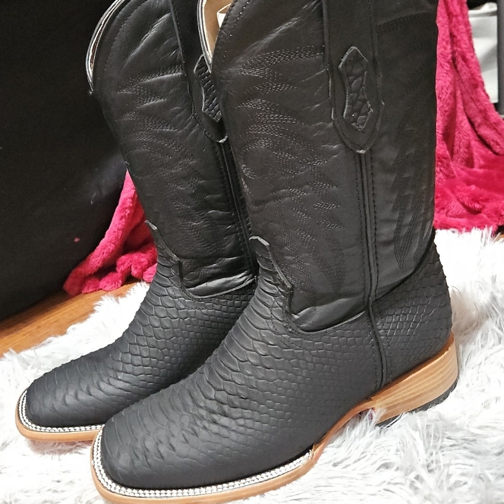 *NEW* Matte Black Python- Red Bottom Boots NWT - image 2